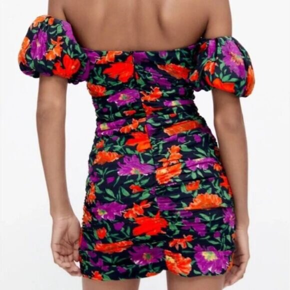 ZARA Off-Shoulder Puff Sleeve Ruched Floral Mini Dress Sz M Flawed - Picture 7 of 16